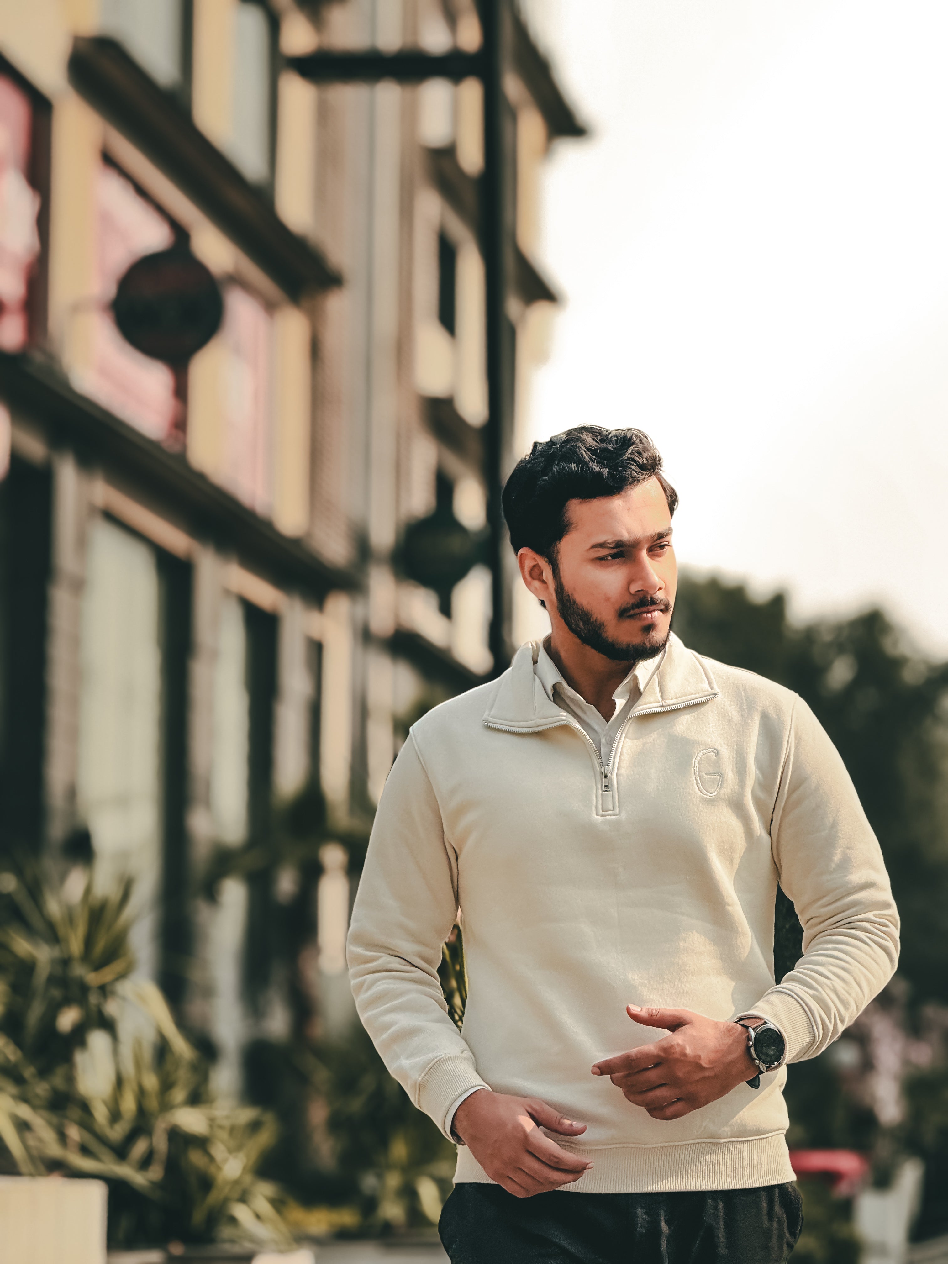 Grags Premium Zipper Sweatshirt Beige